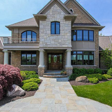 3rd image of 5330 River Basin Ct NE
