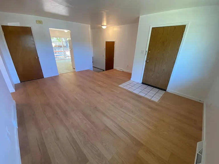 1840 Independence St — Photo 5