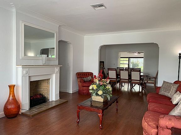 4th image of 8826 Emerson Ave
