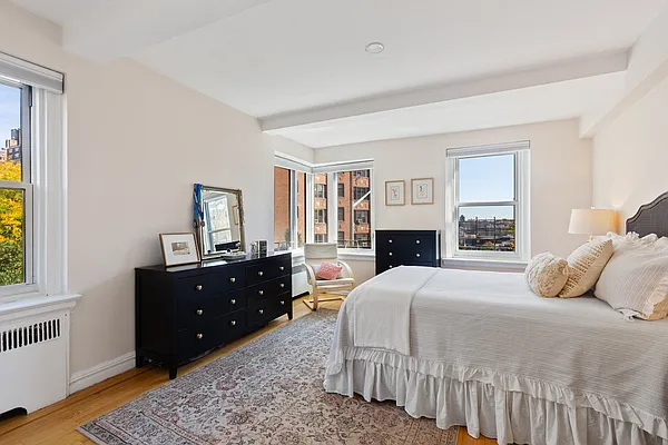 Sold by Compass | media 24