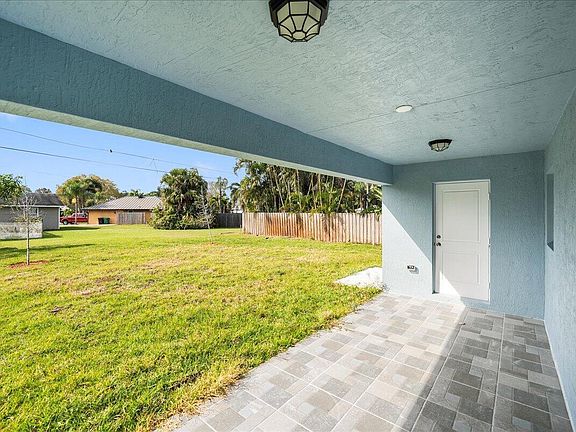 3rd image of 1238 SW Milan Lane