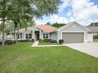 1211 N Jacks Lake Rd, Clermont, FL 34711