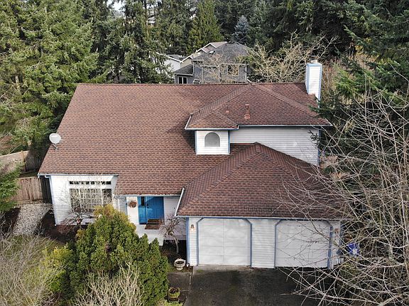 3rd image of 5502 Lakeland Hills Way SE
