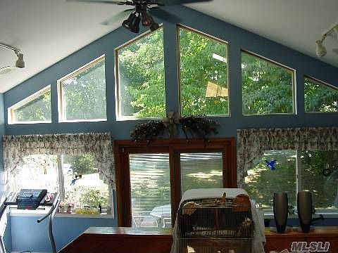4th image of 157 Schley Ave