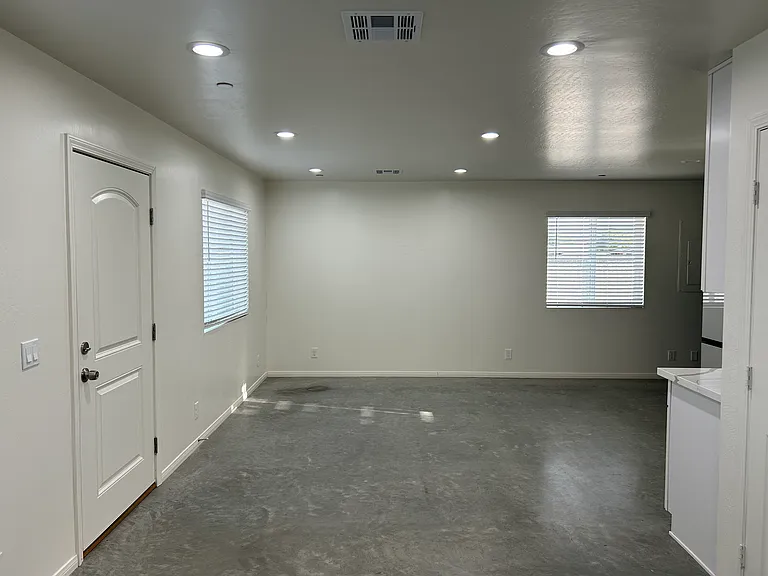 311 W Church Ave #B — Photo 21