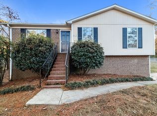 1023 James Taylor Rd, Moody, AL 35004