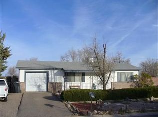 821 Archibeque Ave SE, Rio Rancho, NM 87124