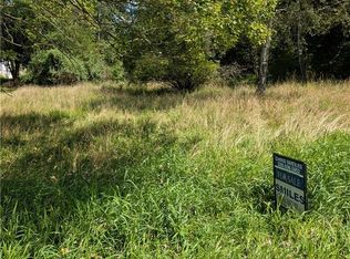 3914 Homestead Rd, Ravenna, OH 44266