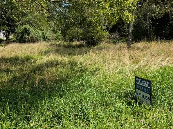 3914 Homestead Rd, Ravenna, OH 44266