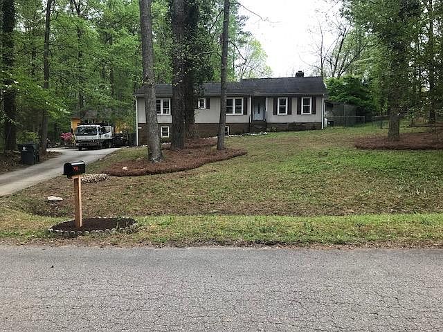 Front road view