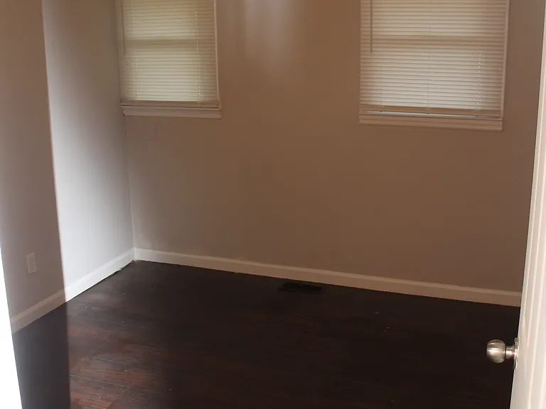 756 Sunset Blvd SW #B — Photo 14