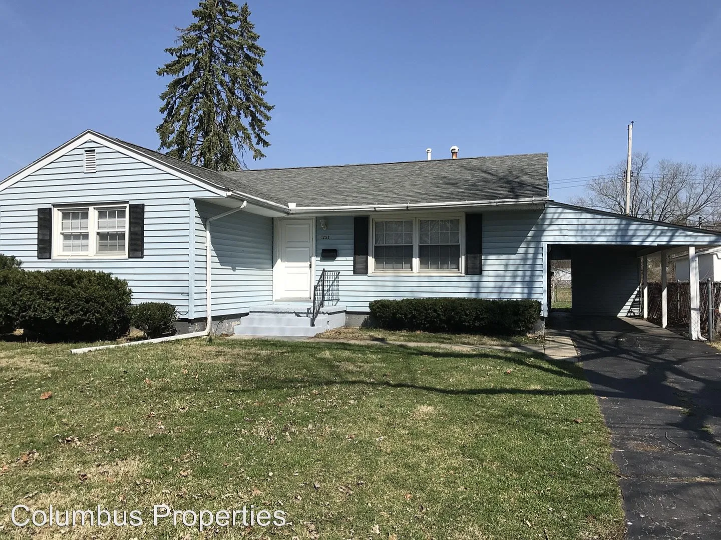1258 Simpson Dr photo 1