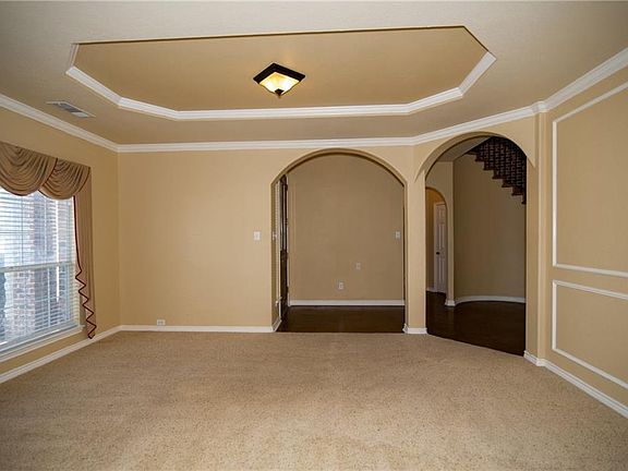 5th image of 12304 Black Maple Dr
