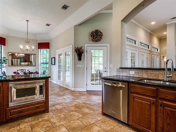 4th image of 3214 Bent Creek Ct