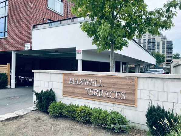 736 Sheppard Ave W #204, Toronto, ON M3H 2S8