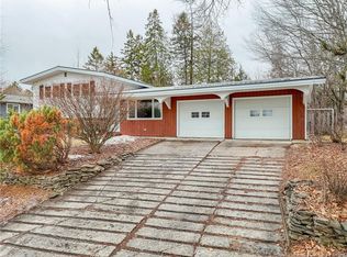 278 Massey St, Fredericton, NB E3B 2Z6