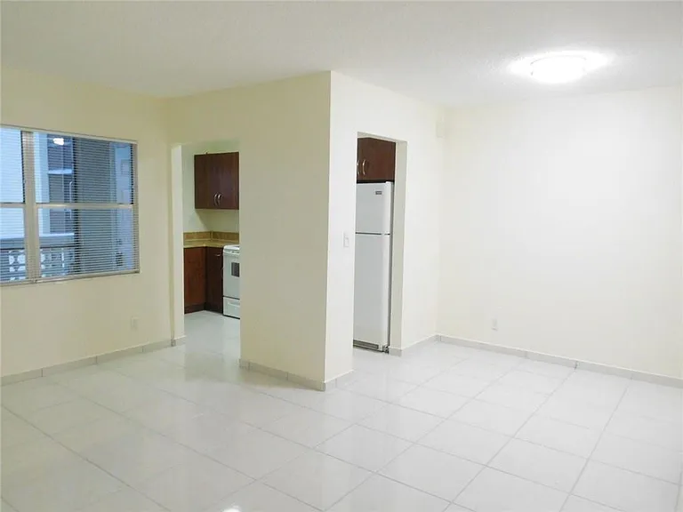 1425 Arthur St #414B — Photo 18