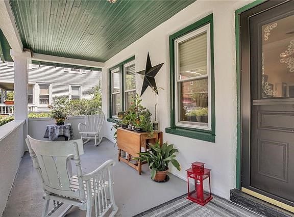 Great porch for all to sit and relax.