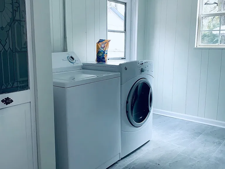 Laundry Room Cabinet
