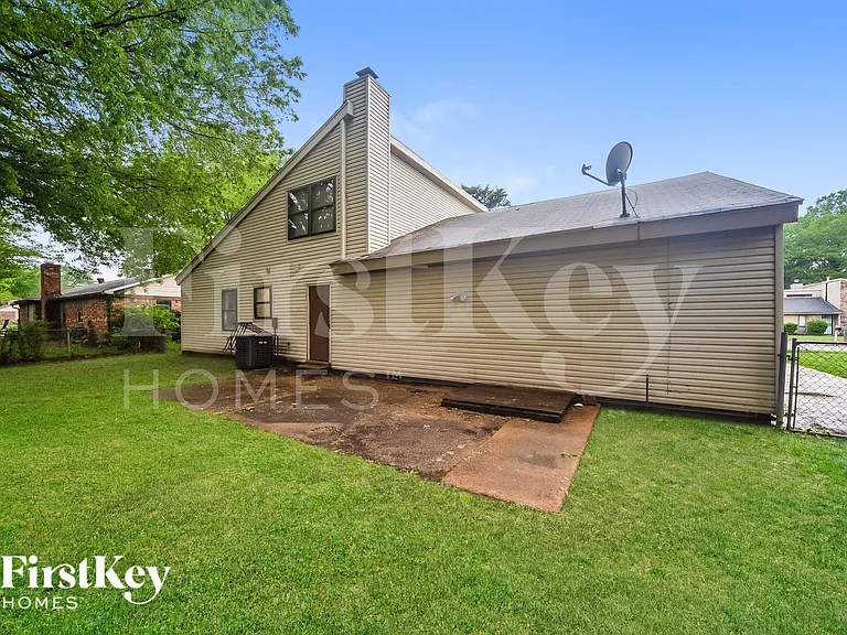 4198 Rosewind Cir — Photo 15