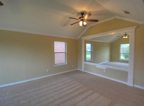 4th image of 2105 Deniro Dr