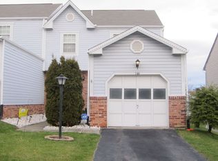 148 Villa Dr, Pittsburgh, PA