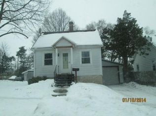 327 N Elizabeth Ave, Jefferson, WI 53549