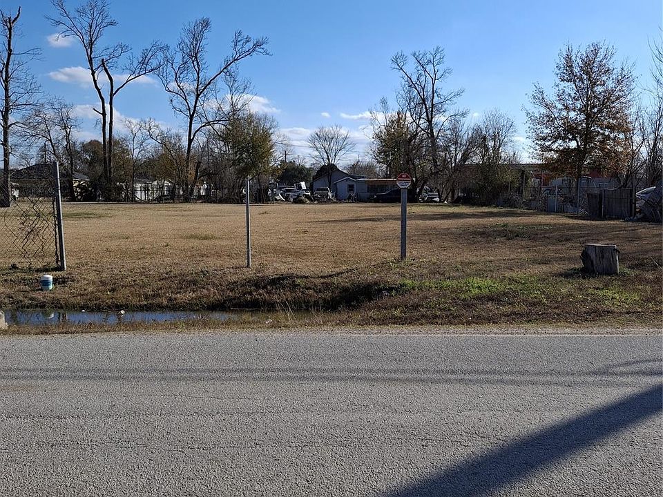 1st image of 0 Roberta Ln #164