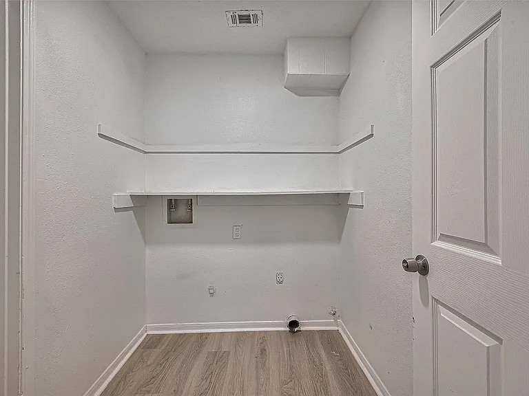 6219 Canada Dr — Photo 18