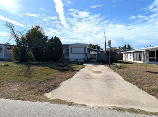 1919 Dixie Ln, Holiday, FL 34690