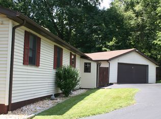 1509 Neshannock Blvd, New Castle, PA 16105