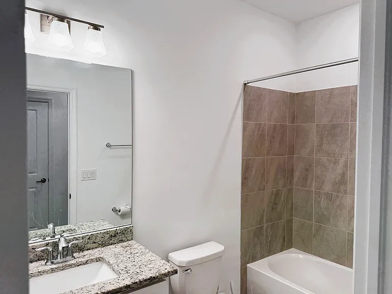13856 Pine Lodge Ln — Photo 13