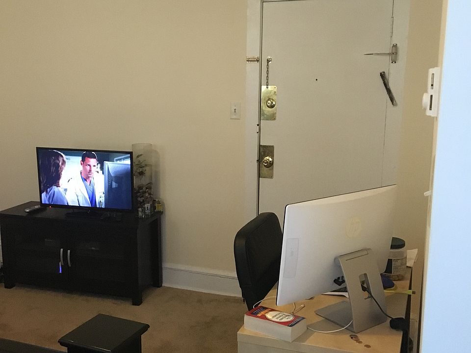 1st image of 519 W King St APT C33