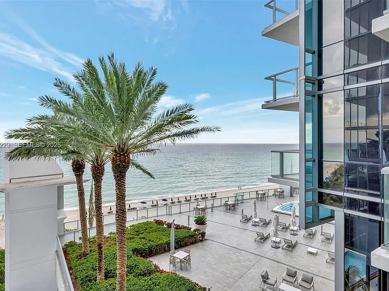 17121 Collins Ave #808 — Photo 20
