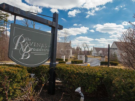 4th image of 5500 Grenadier Ct