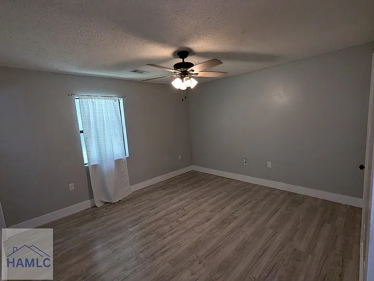 600 Thornwood Way — Photo 3