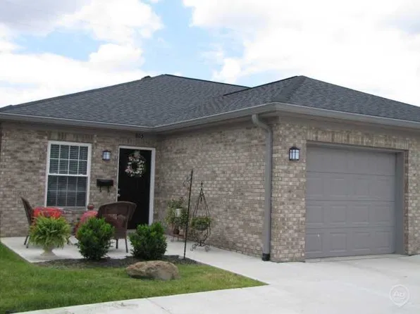 Barret Blvd, Greenleaf Court