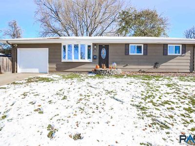 904 S Southeastern Ave, Sioux Falls, SD, 57103
