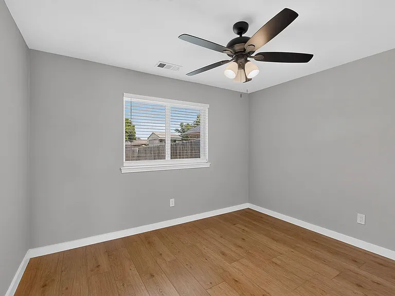 3933 Alto Ave — Photo 31
