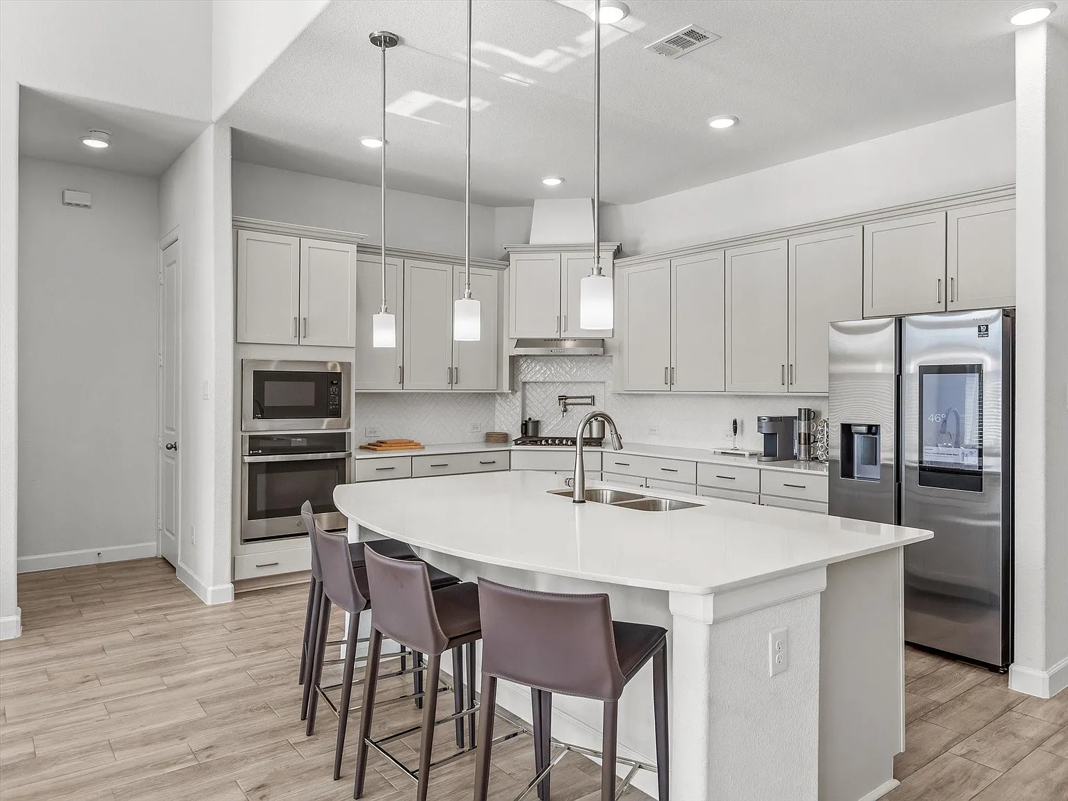 1729 Amarone Ln — Photo 4