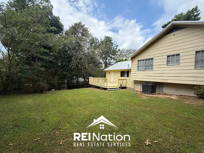 4 bed, 2.0 bath, 1568 sqft, $1,625 — Photo 2