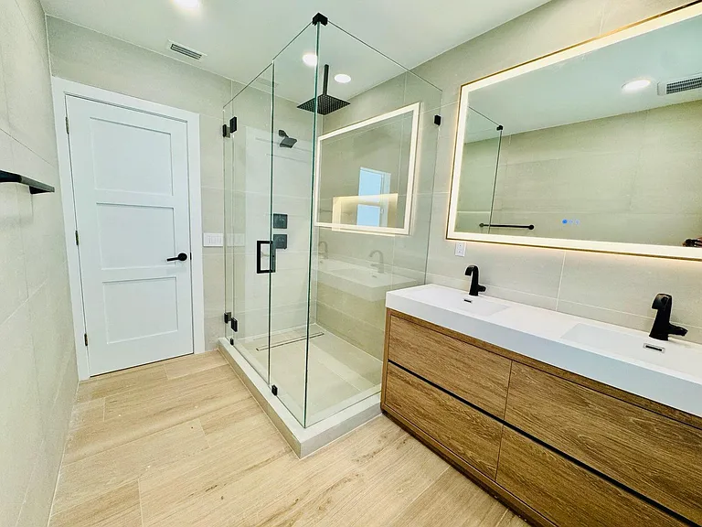 885 Nafa Dr — Photo 16
