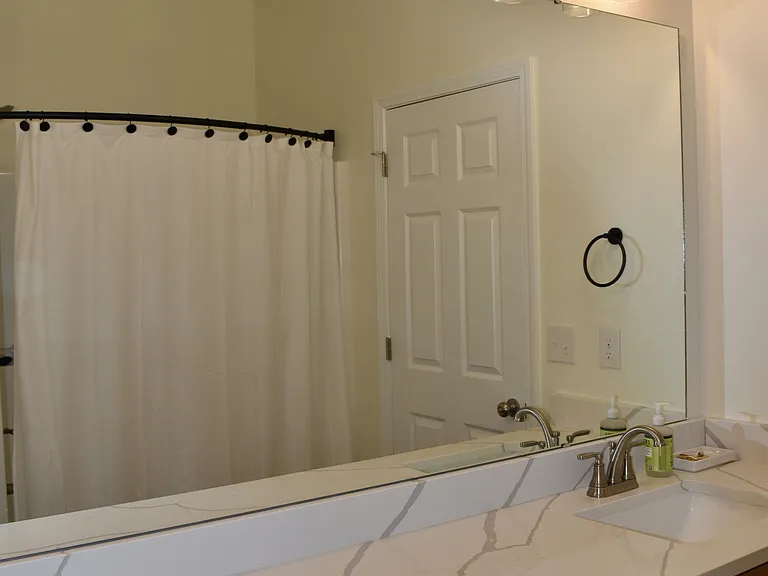 1359 E Chestnut Ave — Photo 7