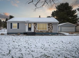 5401 Kay Dr, Jackson, MI 49203