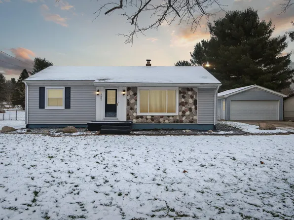 5401 Kay Dr, Jackson, MI 49203