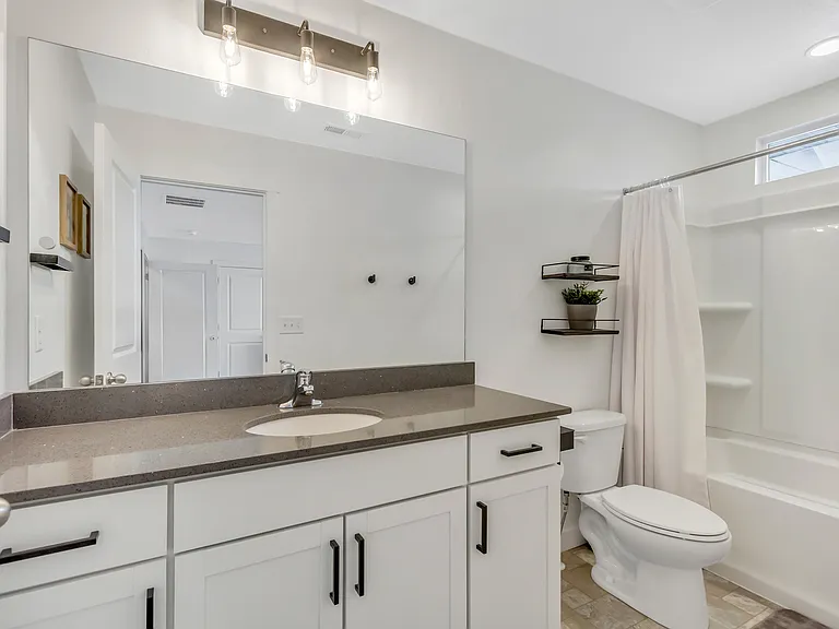 427 S Sunland Way — Photo 13