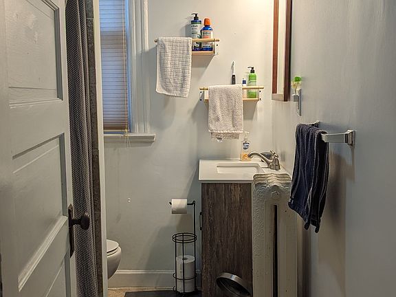 3rd image of 2631 13th St NW