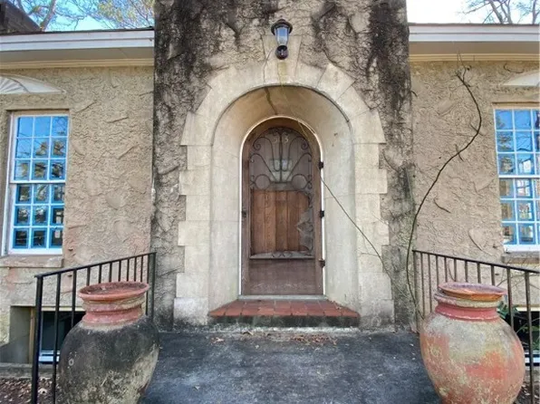 503 Columbus St W, Fayette, AL 35555