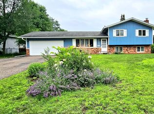 7724 Arlington Ave N, Brooklyn Park, MN 55443