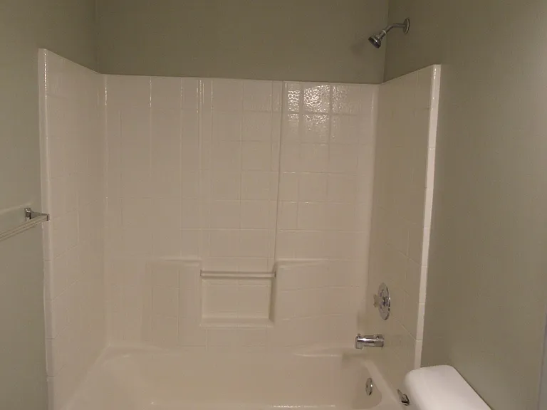 309 W 22nd Ave — Photo 17